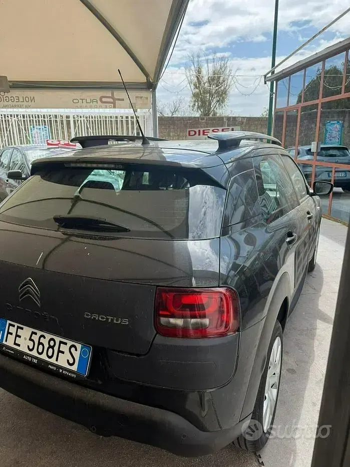 Usata Citroën C4 Feel 99 CV (72 kW) 2016 Nero Berlina