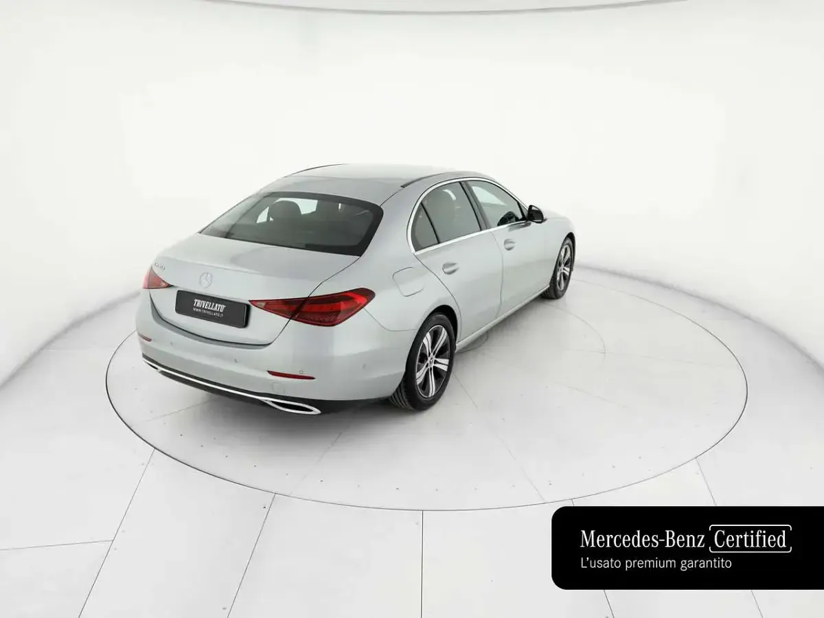 Usata Mercedes C200 Advanced 163 CV (119 kW) 2025 Argento hightech Berlina
