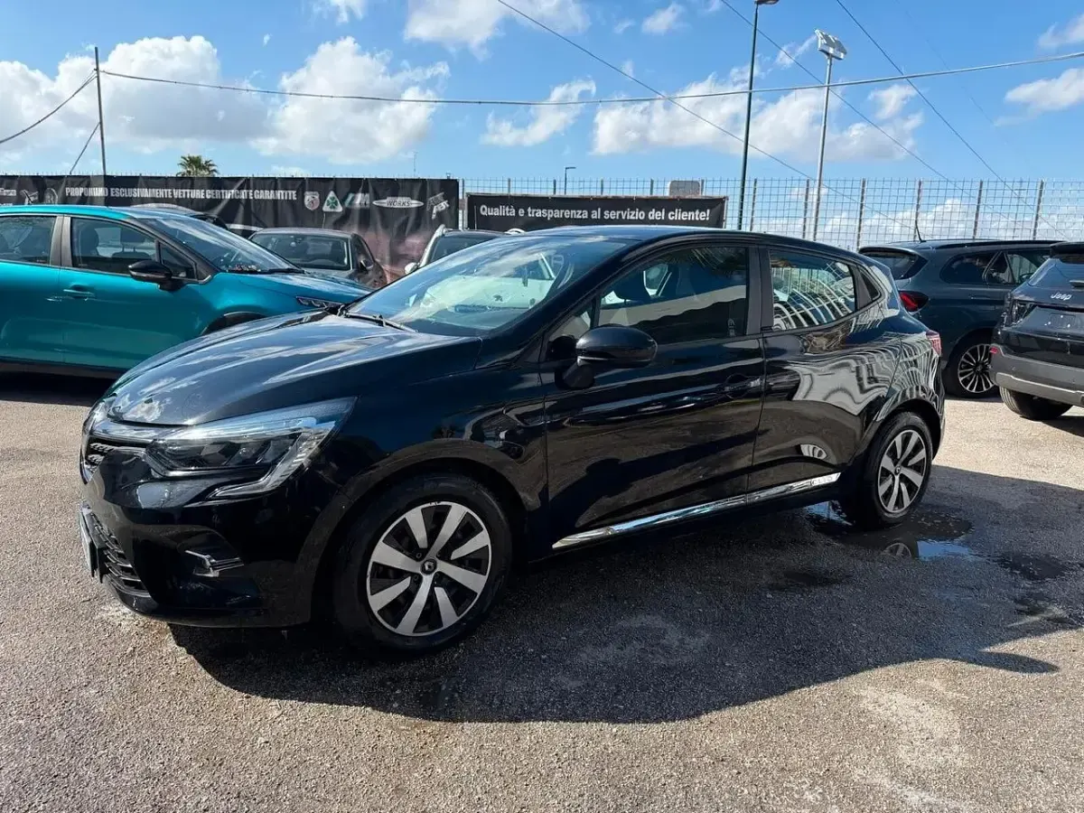 Usata Renault Clio V Initiale Paris 91 CV (66 kW) 2020 Nero Berlina