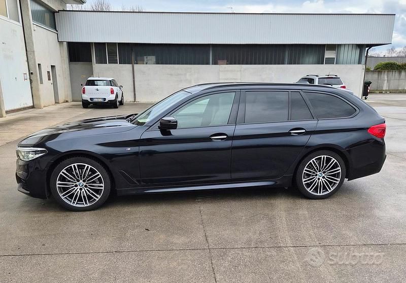 Usata BMW 520 M Sport 2018 Blu Station wagon