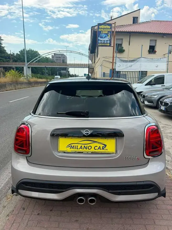 Usata Mini Cooper S 178 CV (130 kW) 2021 Grigio Utilitaria