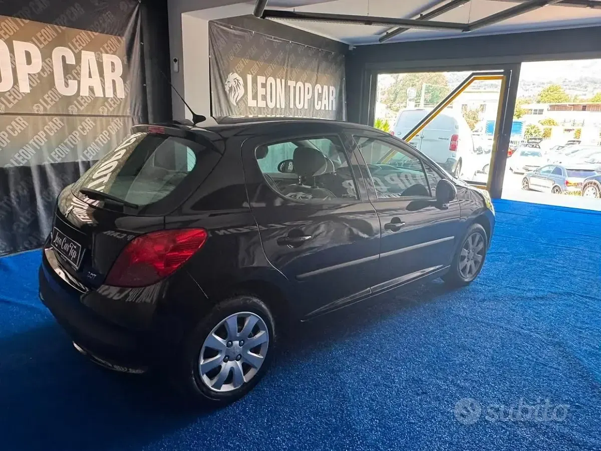 Usata Peugeot 207 68 CV (50 kW) 2007 Berlina