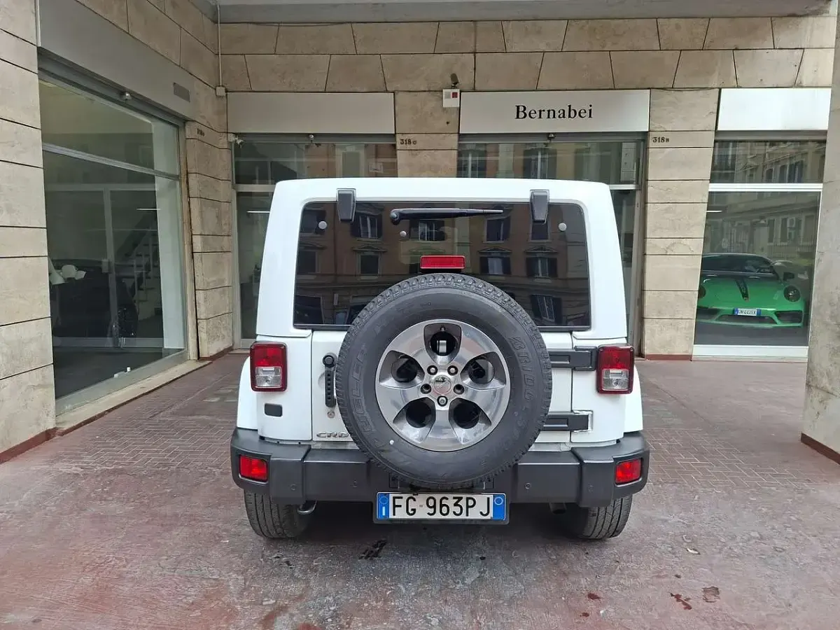 Begagnad Jeep Wrangler Sahara 200 HK (147 kW) 2016 Vit SUV