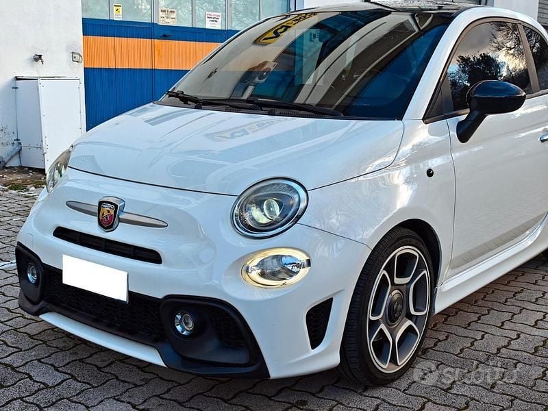 Usata Abarth 595 145 CV (106 kW) 2017 Bianco Berlina