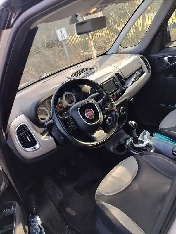Usata Fiat 500L Living 84 CV (61 kW) 2014 Beige Monovolume
