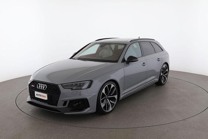 Grigio Usata 2018 Audi RS4 Station wagon | 40.699 € (Ottimo prezzo) - Immagine 1/4