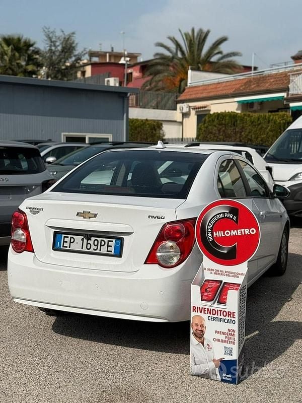 Usata Chevrolet Aveo LS 86 CV (63 kW) 2012 Bianco Berlina