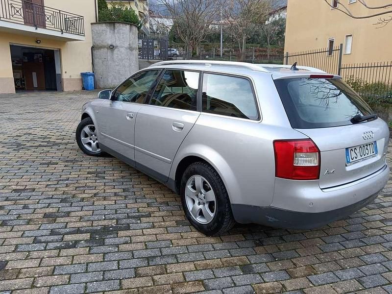Usata Audi A4 Ambiente 131 CV (96 kW) 2004 Station wagon