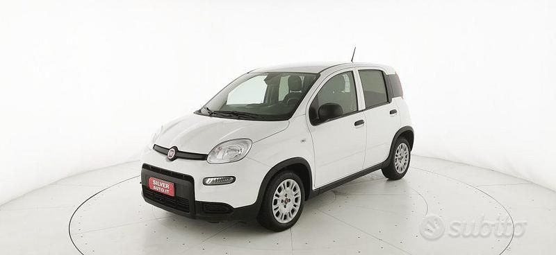 Usata Fiat Panda S 69 CV (50 kW) 2023 Bianco pastello Utilitaria