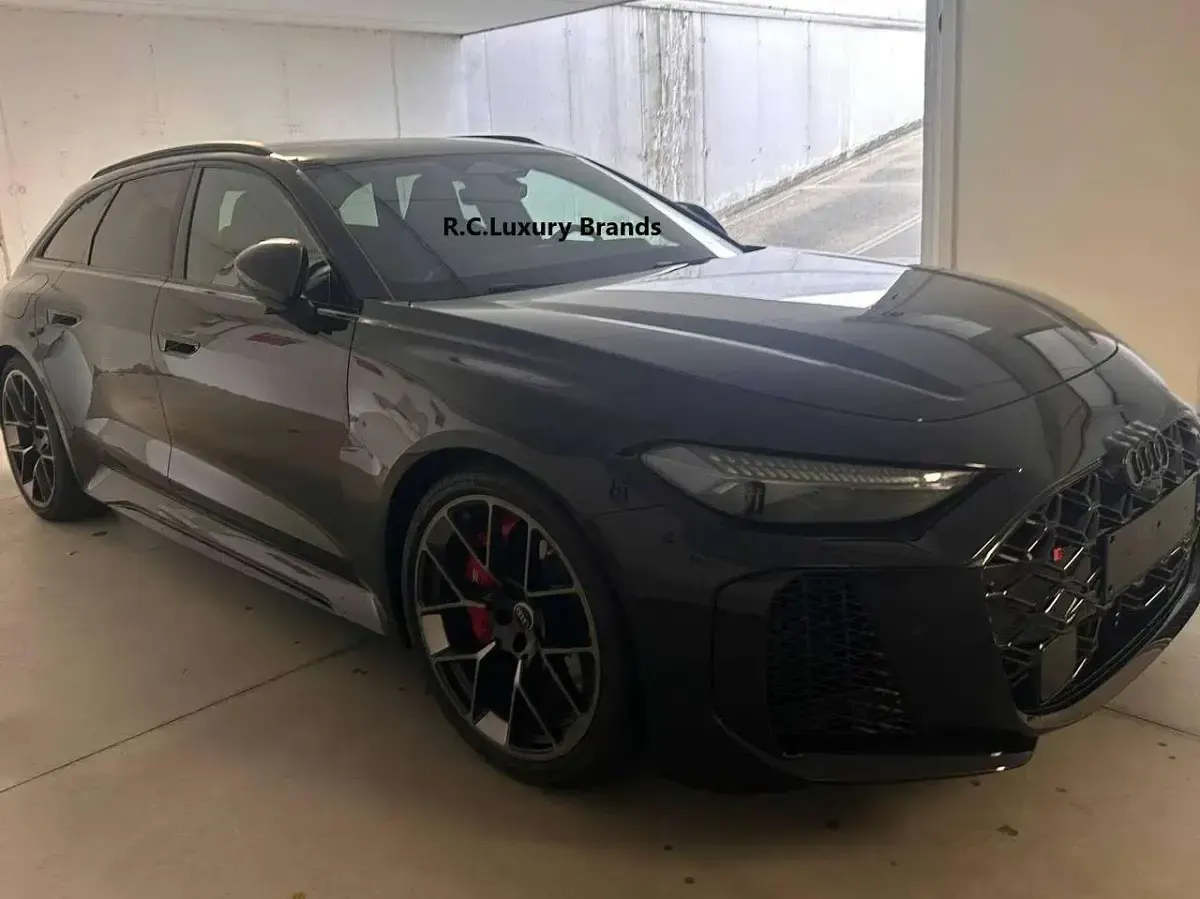 Nuova Audi RS5 Ambiente 639 CV (469 kW) 2026 Mythos Station wagon