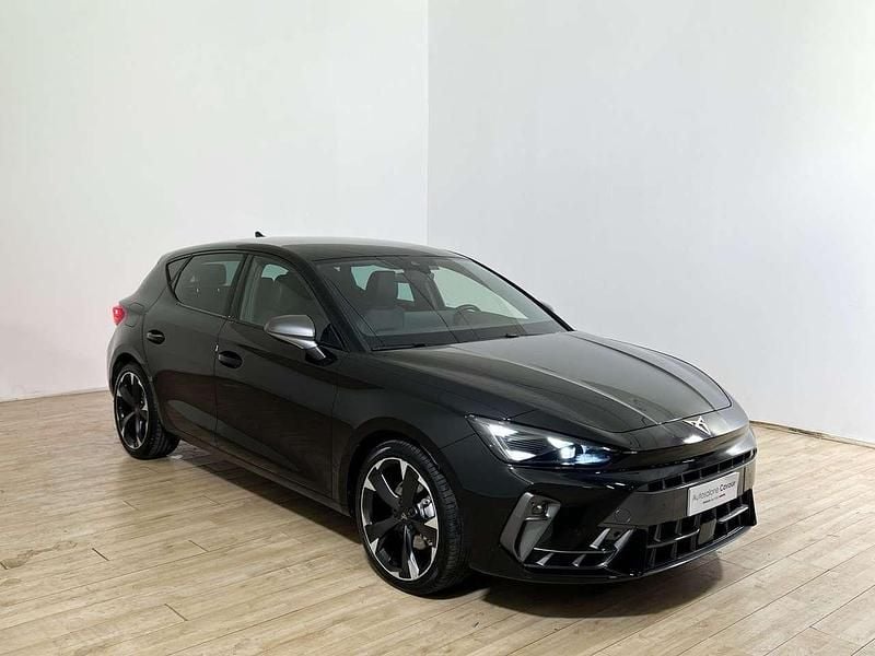 Usata Cupra Leon 150 CV (110 kW) 2025 Nero Utilitaria
