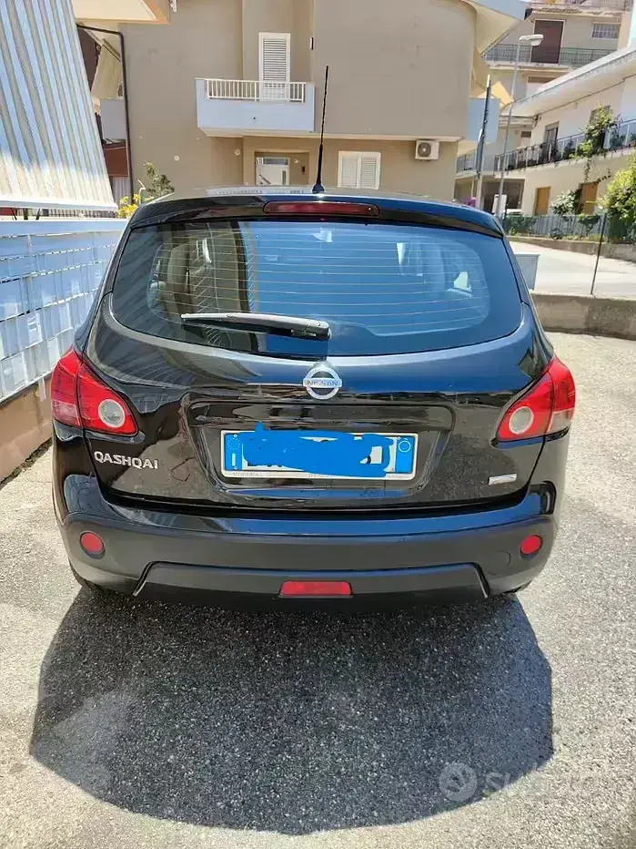Usata Nissan Qashqai Acenta 106 CV (77 kW) 2010 Nero SUV