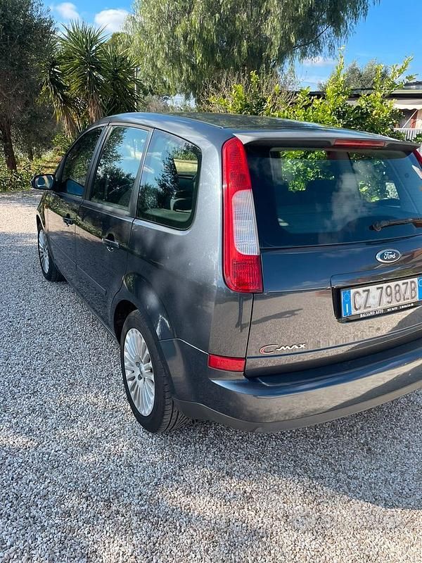 Usata Ford C-MAX 115 CV (84 kW) 2006 Monovolume