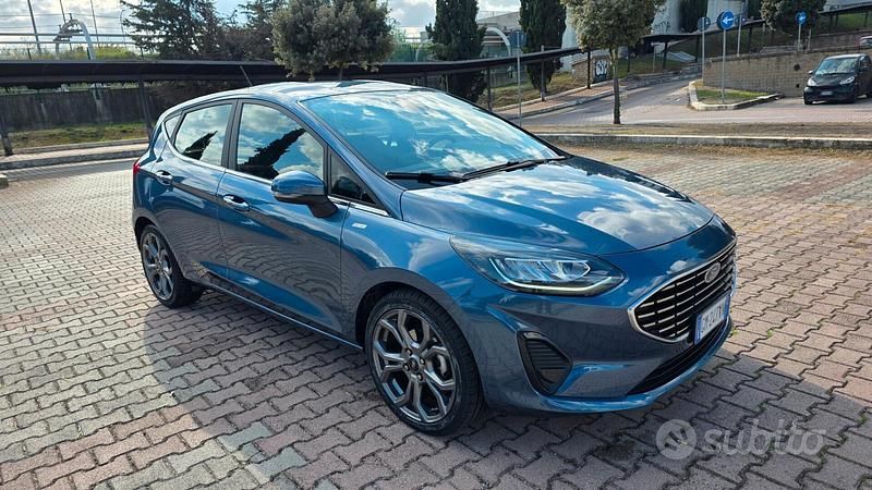Usata Ford Fiesta ST 125 CV (91 kW) 2023 Grigio Berlina