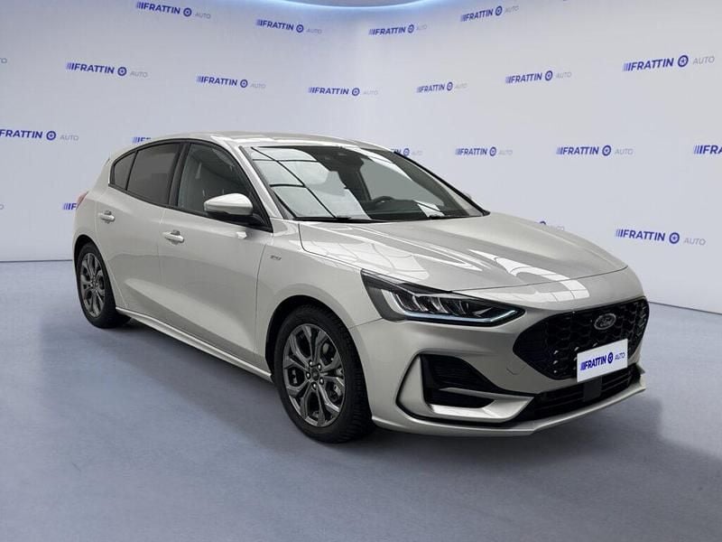 Usata Ford Focus ST-Line 125 CV (91 kW) 2025 Argento Utilitaria