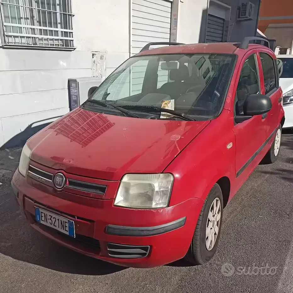 Usata Fiat Panda Dynamic 69 CV (50 kW) 2010 Rosso Utilitaria