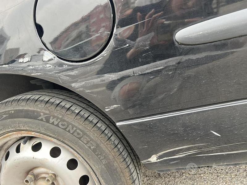 Usata Renault Twingo 2004 Nero Utilitaria