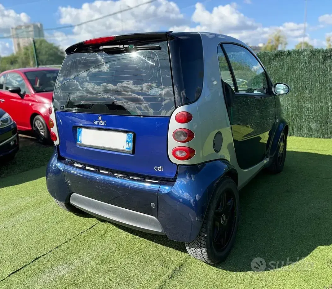 Usata Smart ForTwo Cabrio 41 CV (30 kW) 2003 Bluazzurro Cabrio
