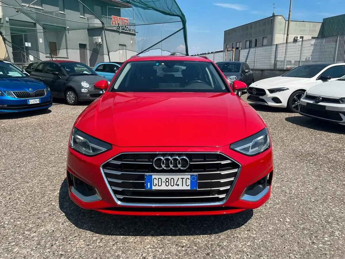 Usata Audi A4 Advanced 163 CV (119 kW) 2020 Rosso Station wagon