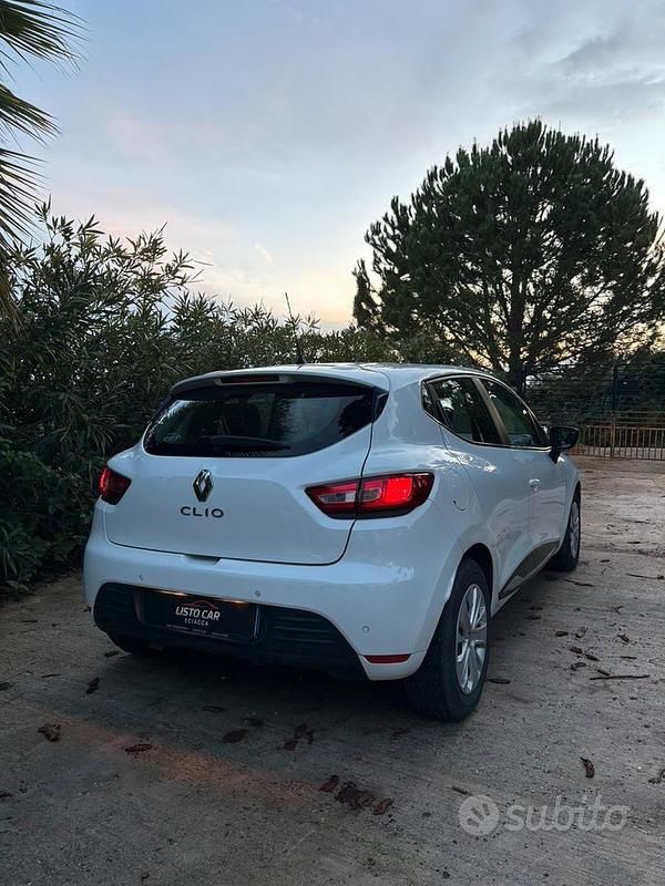 Usata Renault Clio IV 75 CV (55 kW) 2016 Bianco Utilitaria