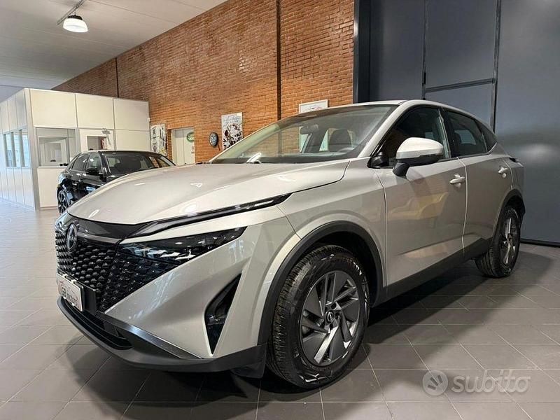 Grigio Usata 2025 Nissan Qashqai Acenta SUV | 23.500 € (Ottimo prezzo) - Immagine 1/4