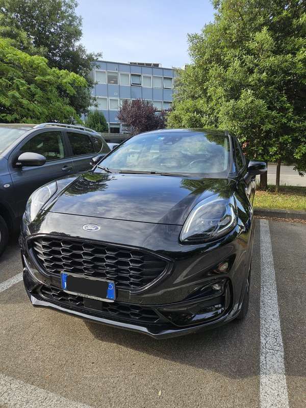 Usata 2022 Ford Puma ST-Line SUV | 18.000 € (Buon prezzo) - Immagine 1/4