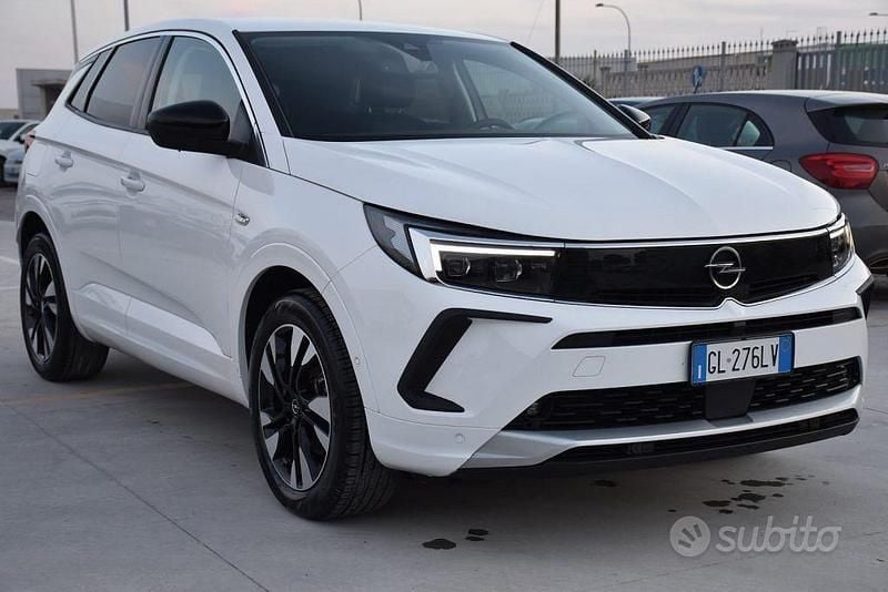 Occasion Opel Grandland X Business 131 PK (96 kW) 2022 Wit SUV