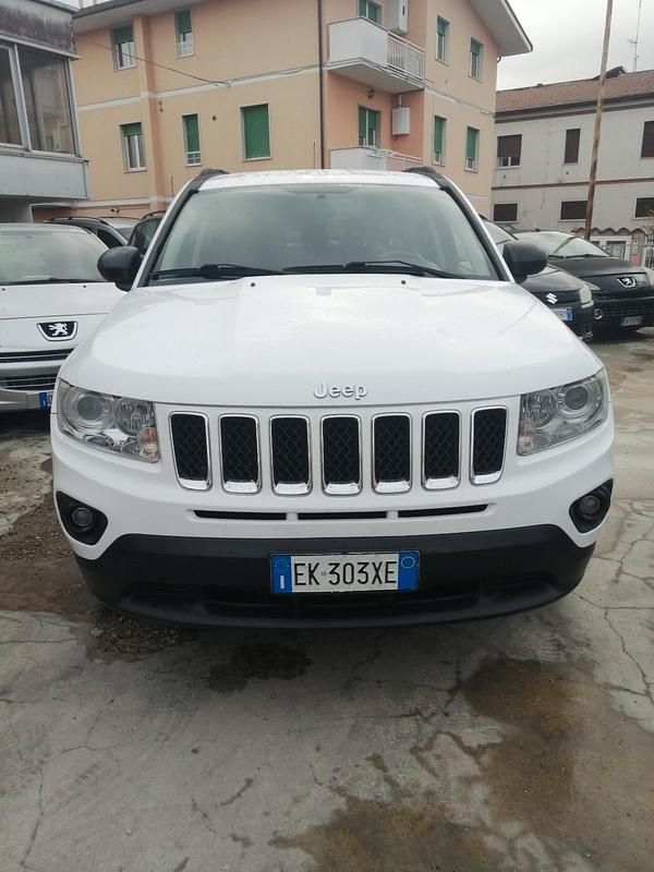 Usata Jeep Compass Limited 163 CV (119 kW) 2011 Bianco SUV