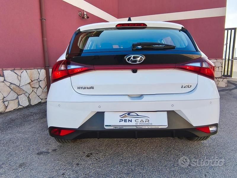 Usata Hyundai i20 84 CV (61 kW) 2023 Bianco Utilitaria
