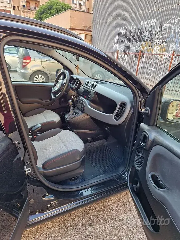 Usata Fiat Panda 69 CV (50 kW) 2017 Nero Utilitaria