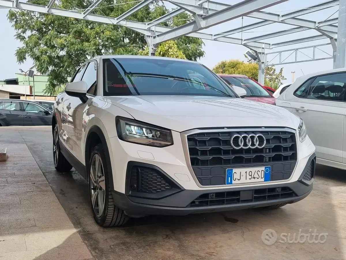 Usata Audi Q2 Business 150 CV (110 kW) 2022 Bianco SUV