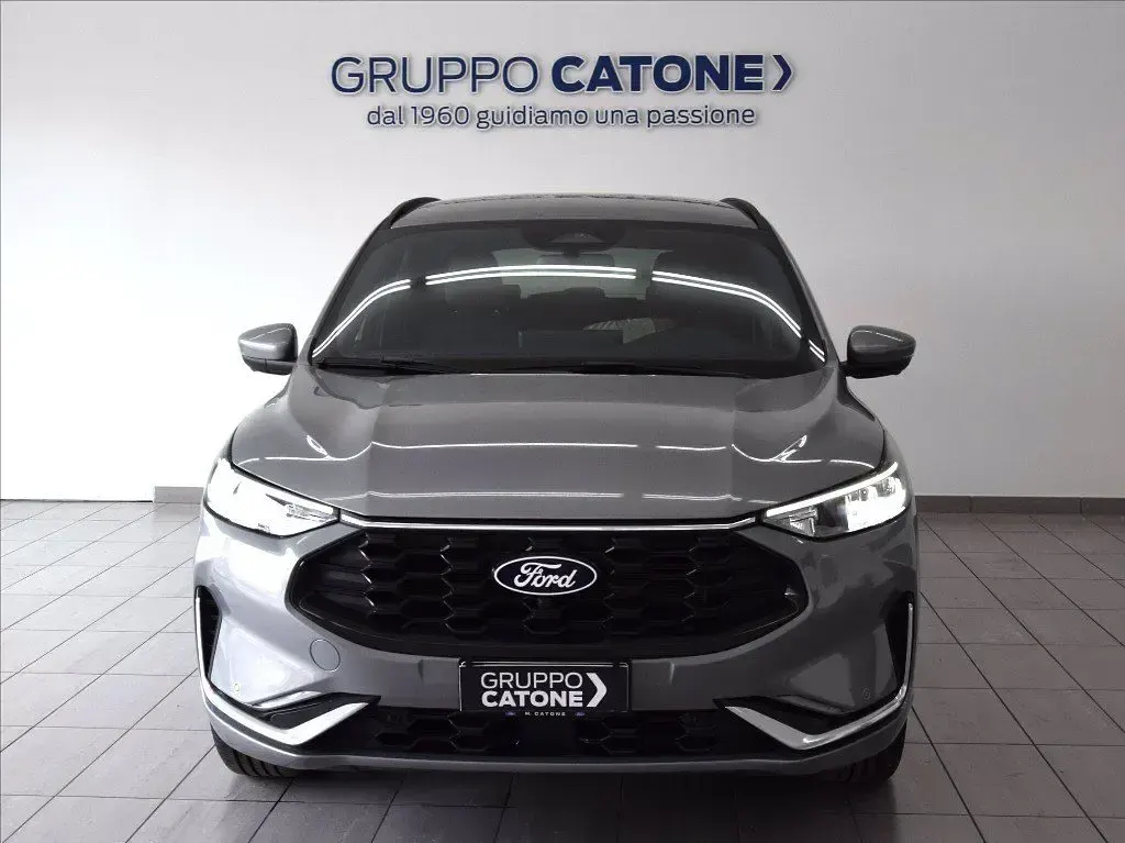 Nuova Ford Kuga ST-Line X 243 CV (178 kW) 2025 Argento SUV