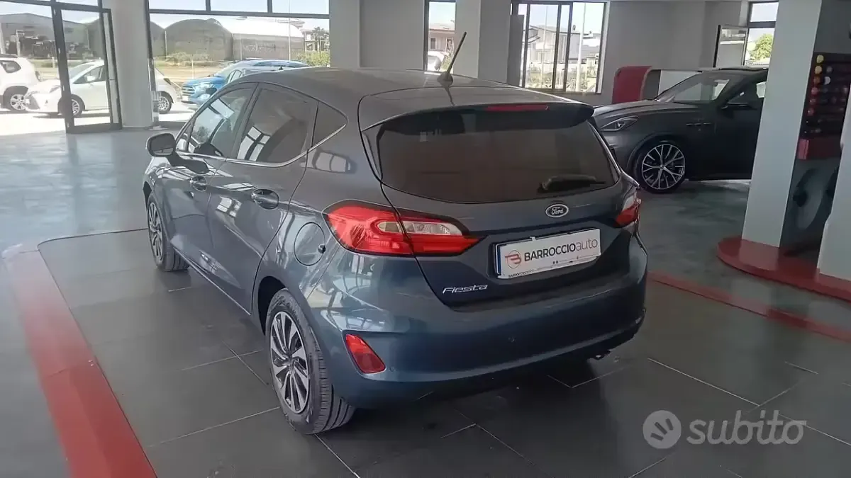 Usata Ford Fiesta Titanium 75 CV (55 kW) 2023 Grigio Utilitaria