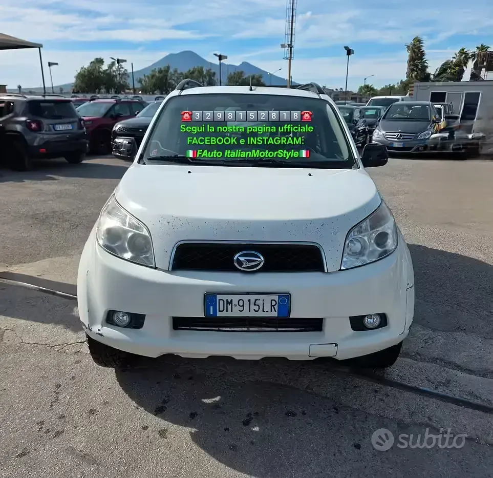 Usata Daihatsu Terios 86 CV (63 kW) 2008 Bianco SUV