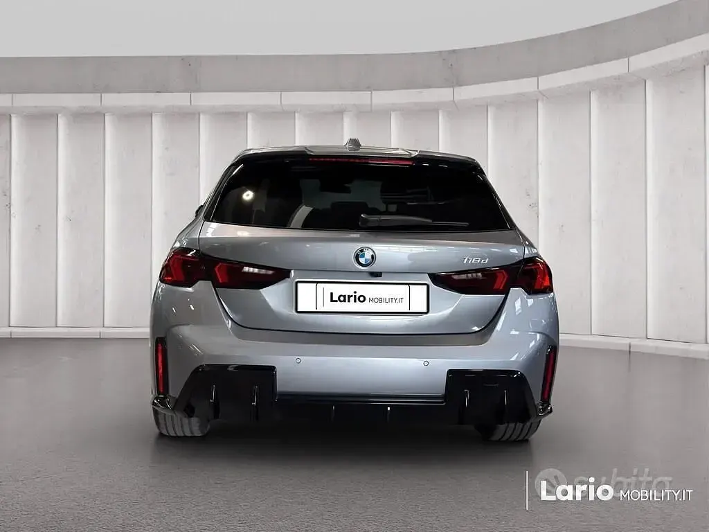 Gebraucht BMW 118 M Sport 150 PS (110 kW) 2025 Grau Kleinwagen