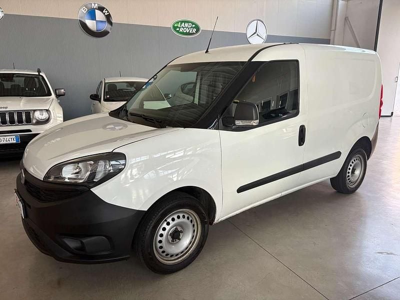 Bianco Usata 2020 Fiat Doblò Easy Monovolume | 6990 € (Super prezzo) - Immagine 1/4