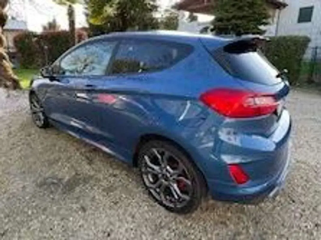 Usata Ford Fiesta ST 205 CV (150 kW) 2020 Blu/azzurro Utilitaria