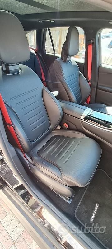 Usata Mercedes GLC300 258 CV (189 kW) 2023 Nero SUV