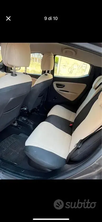 Usata Lancia Ypsilon 95 CV (69 kW) 2014 Utilitaria