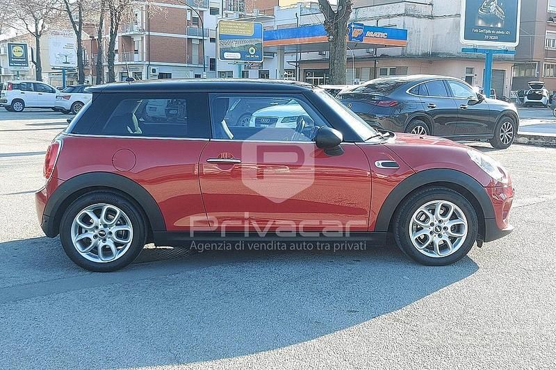 Usata Mini Cooper 136 CV (100 kW) 2016 Rosso Utilitaria