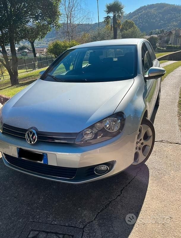 Usata VW Golf VI 122 CV (89 kW) 2009 Grigio Utilitaria