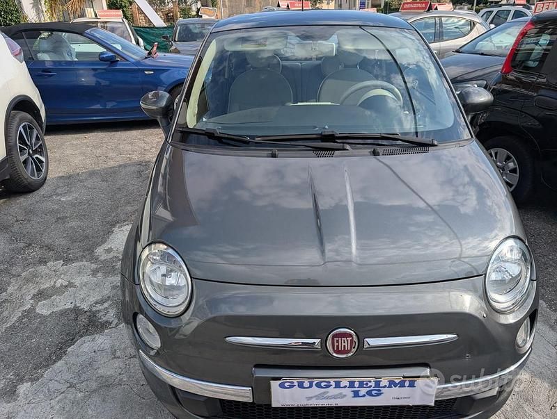 Begagnad Fiat 500 Lounge 69 HK (50 kW) 2013 Grå Sedan