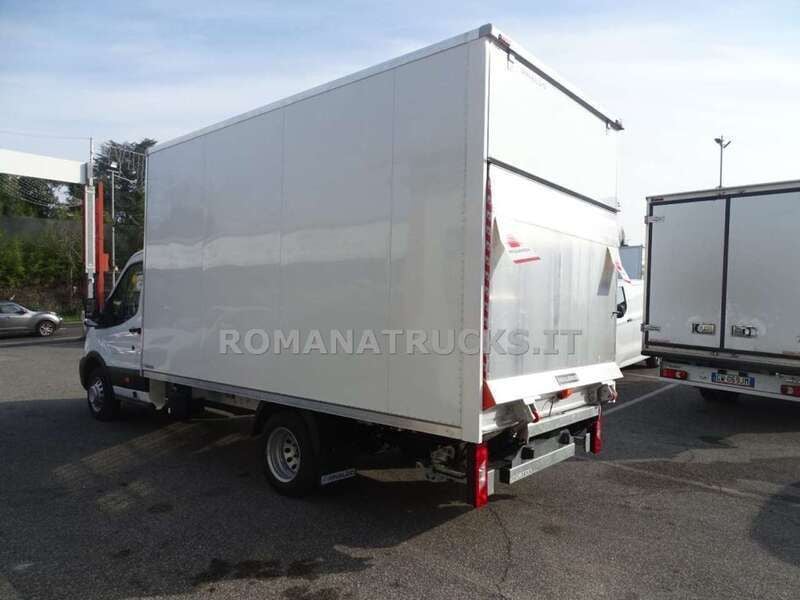 Usata Ford Transit 131 CV (96 kW) 2024 Bianco pastello Furgone