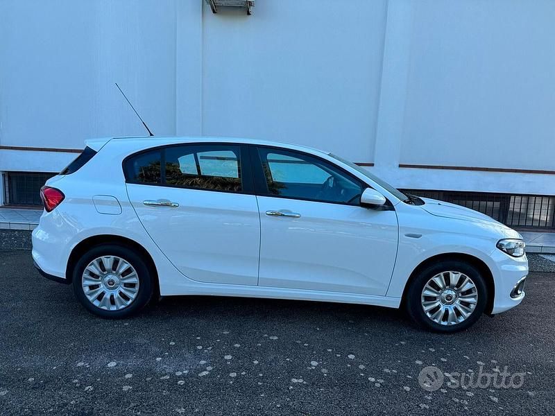 Usata Fiat Tipo 2017 Bianco Berlina