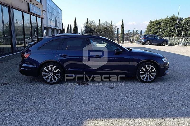 Usata Audi A4 Advanced 163 CV (119 kW) 2022 Blu Station wagon