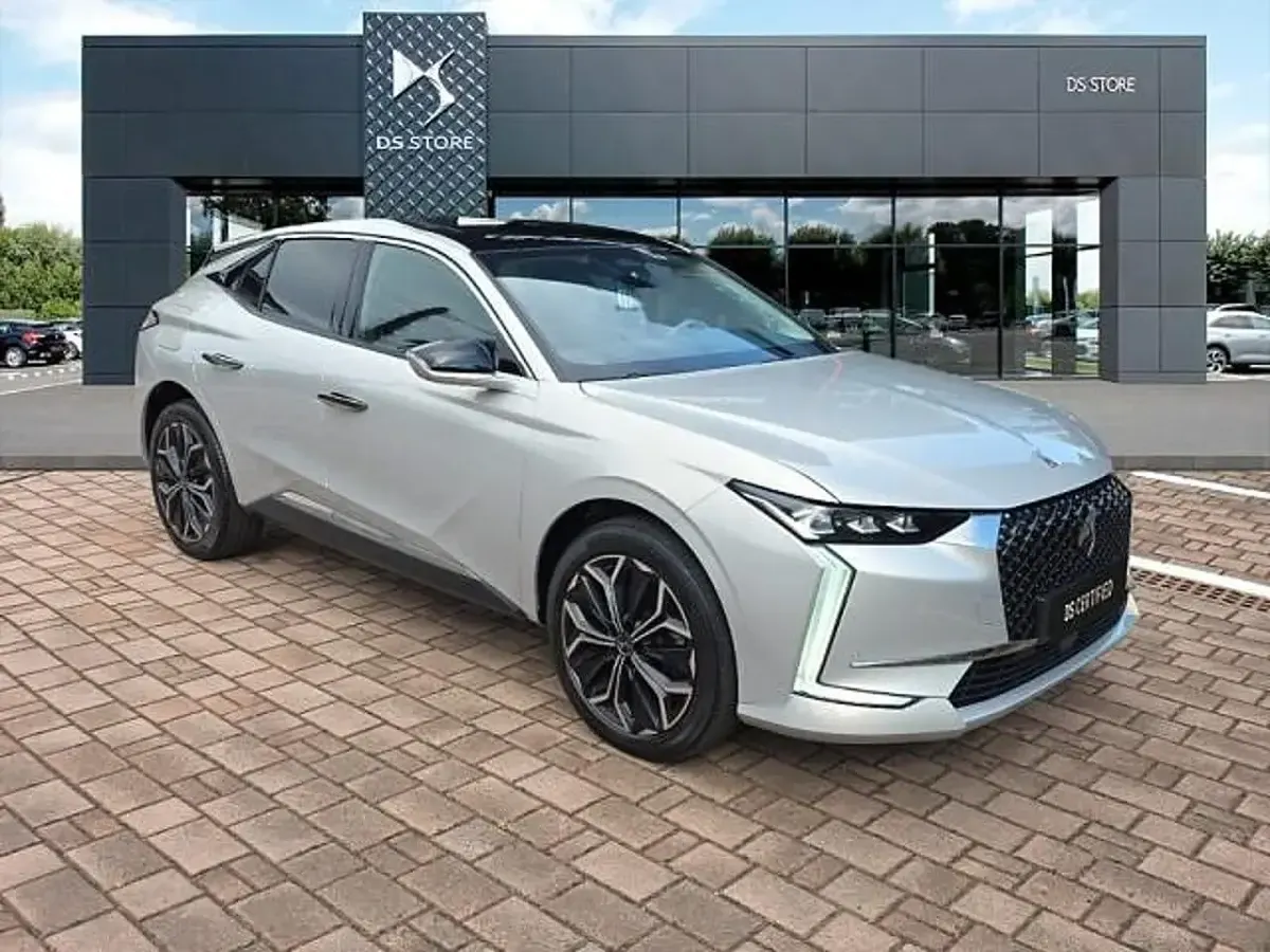 Usata DS Automobiles DS4 Opera 131 CV (96 kW) 2024 Argento SUV