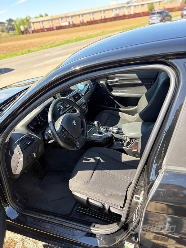 Usata BMW 116 2018 Nero Utilitaria