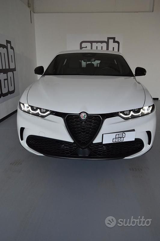 Usata Alfa Romeo Tonale Sprint 131 CV (96 kW) 2024 Bianco SUV