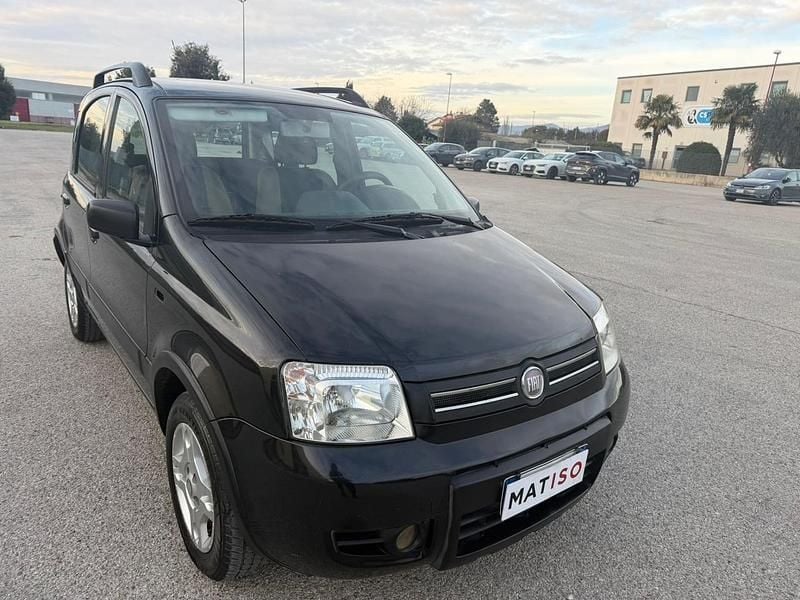 Nero Usata 2009 Fiat Panda Climbing Berlina | 2190 € (Ottimo prezzo) - Immagine 1/4