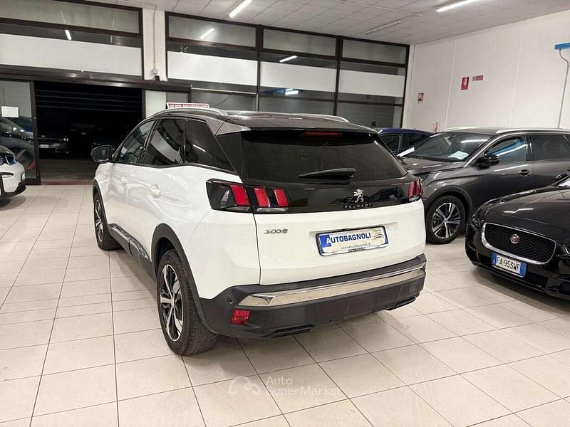 Occasion Peugeot 3008 Allure 131 ch (96 kW) 2019 Blanc Berline